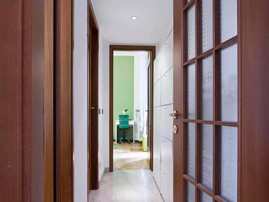 Immagine 7 di Camera in affitto  in Via Alzaia Naviglio Pavese44/46 a Milano