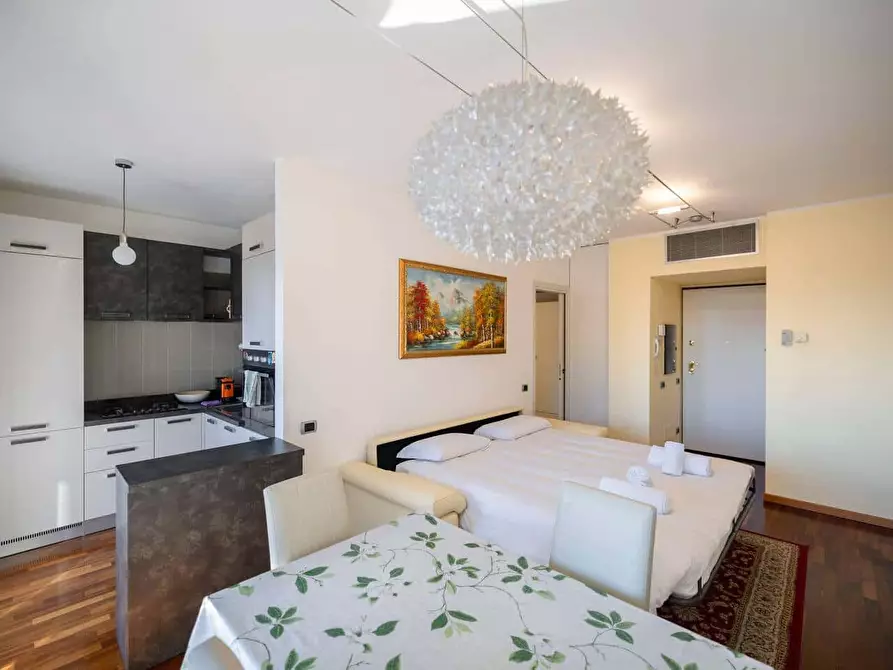 Immagine 7 di Appartamento in affitto  in Viale dell'Innovazione11 a Milano