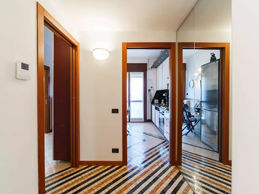 Immagine 37 di Appartamento in affitto  in Viale San Gimignano13 a Milano