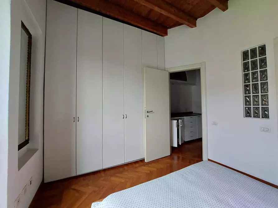 Immagine 9 di Appartamento in affitto  in Via Arnolfo di Cambio1 a Milano