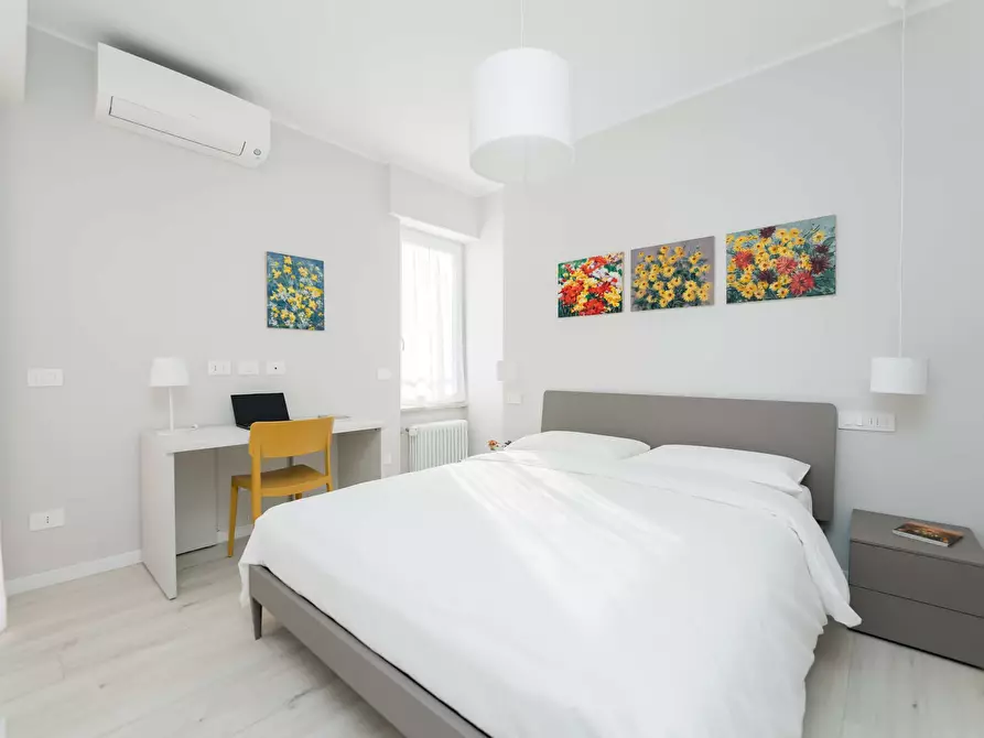 Immagine 14 di Appartamento in affitto  in Via Alfredo Comandini4 a Milano