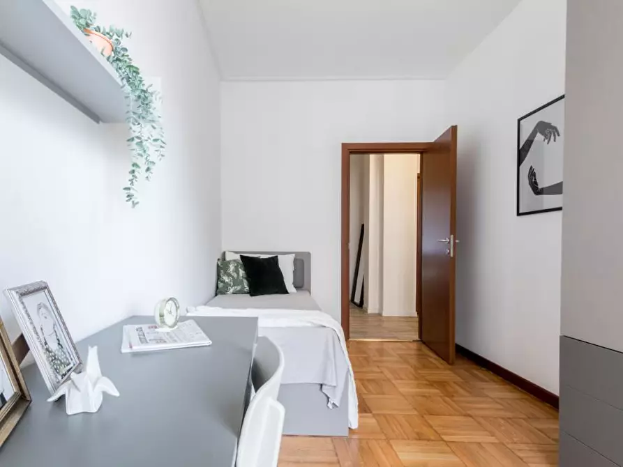 Immagine 2 di Camera in affitto  in Via Renato Fucini14 a Milano