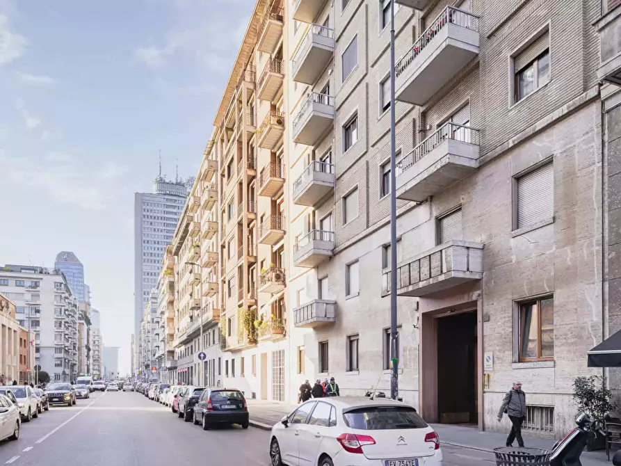 Immagine 26 di Appartamento in affitto  in Viale Tunisia36 a Milano