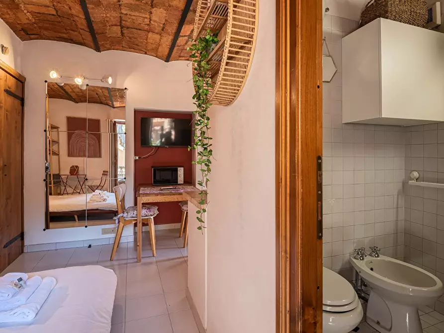 Immagine 4 di Appartamento in affitto  in Via della Scala63 a Roma