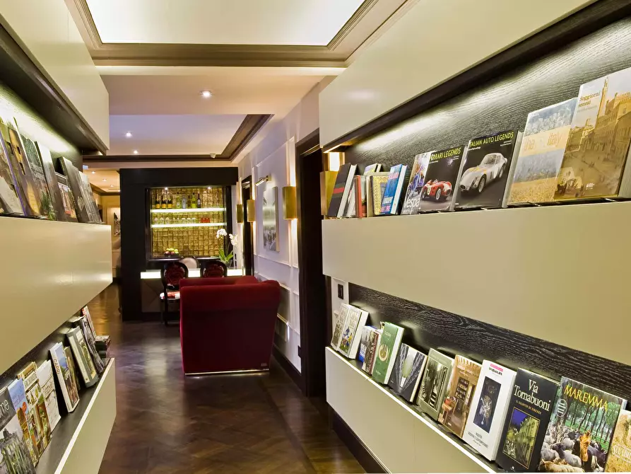 Immagine 8 di Camera in affitto  in Via dei Brunelleschi1 a Firenze