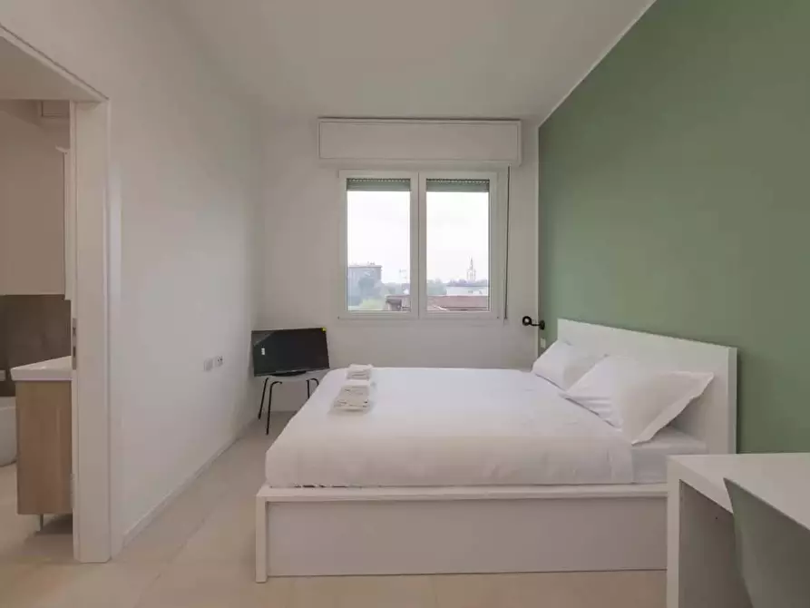 Immagine 21 di Appartamento in affitto  in Via Lodovico Il Moro114 a Milano