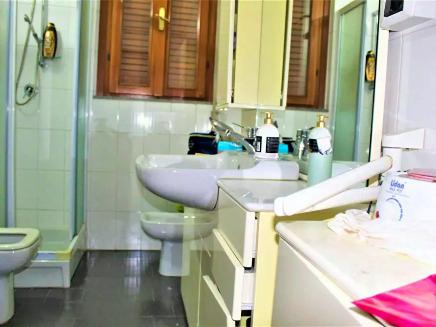 Immagine 12 di Camera in affitto  in Viale Sarca a Milano