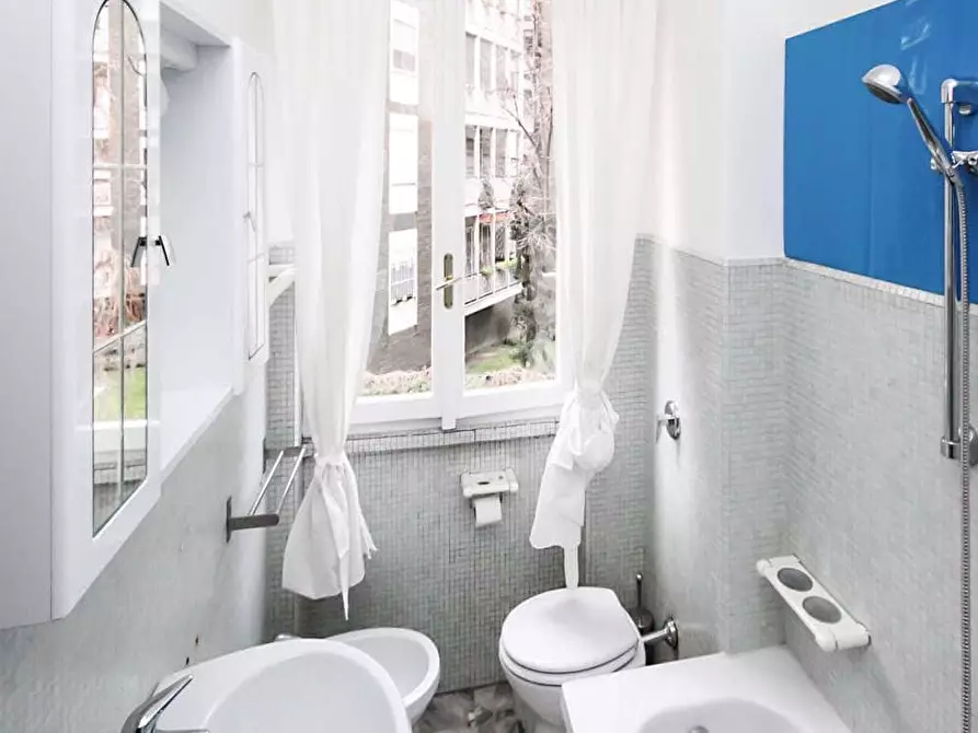 Immagine 20 di Camera in affitto  in Largo Cavalieri di Malta10 a Milano