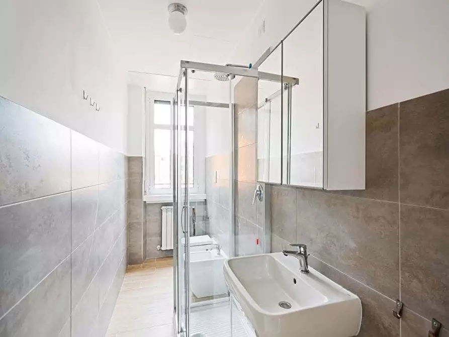 Immagine 12 di Camera in affitto  in Viale Legioni Romane39 a Milano