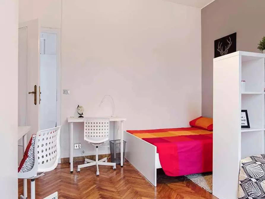 Immagine 5 di Camera in affitto  in Via delle Belle Arti21 a Bologna