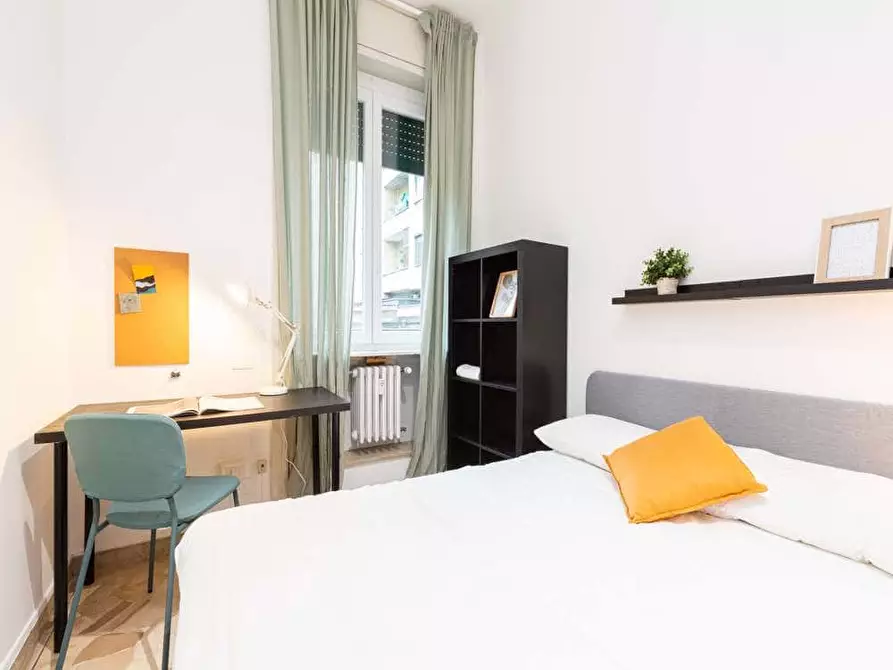 Immagine 5 di Camera in affitto  in Via Francesco Primaticcio8 a Milano