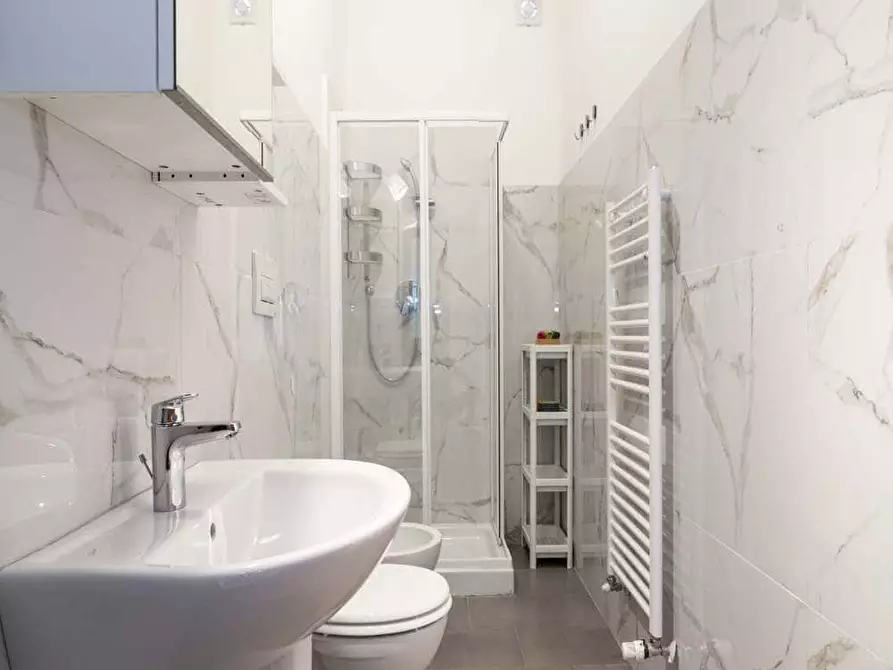 Immagine 18 di Camera in affitto  in Piazza Cartagine4 a Milano