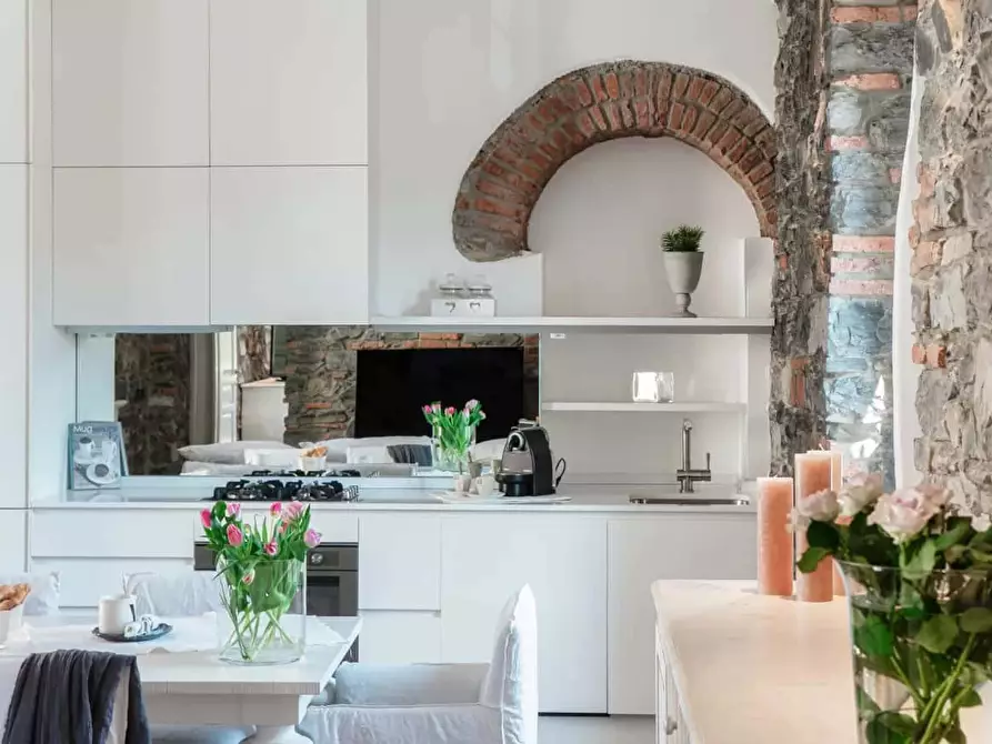 Immagine 26 di Appartamento in affitto  in Via Morazzone Pier Francesco Mazzucchelli a Como