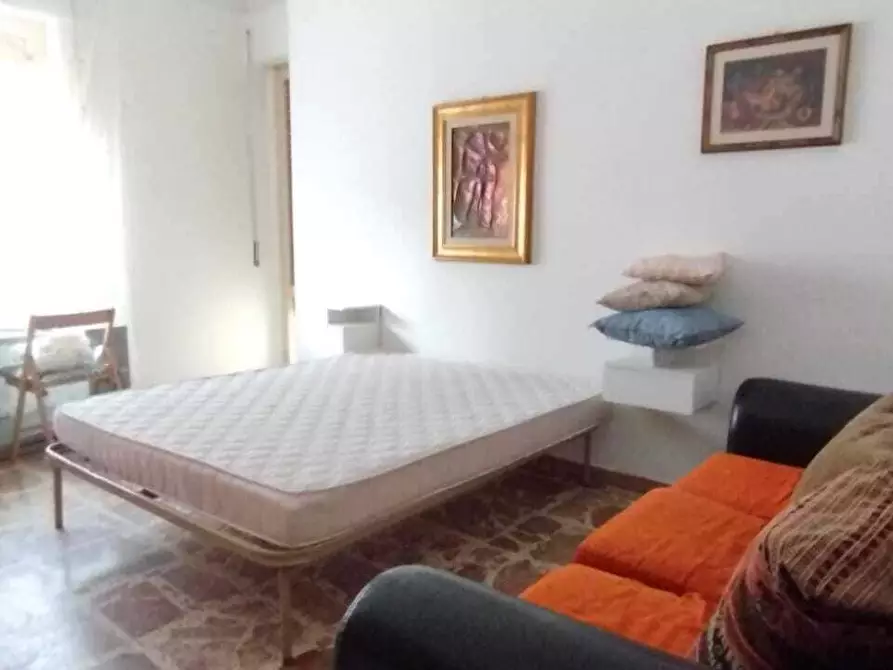 Immagine 2 di Camera in affitto  in Via Carlo Felice3 a Sassari
