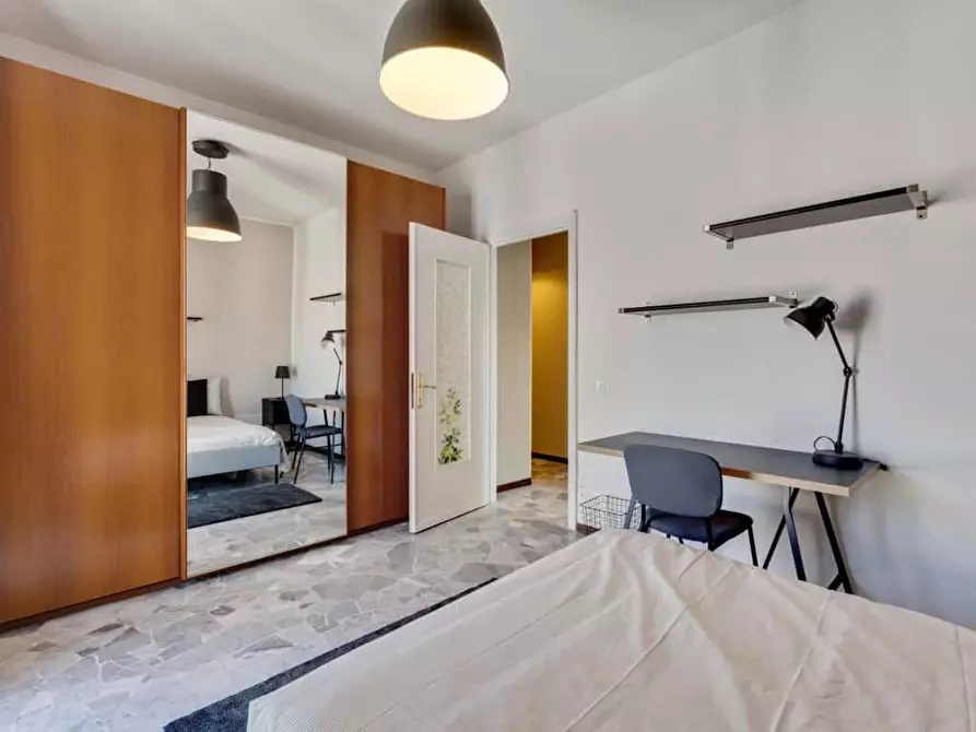 Immagine 3 di Camera in affitto  in Piazza Geremia Bonomelli4 a Milano