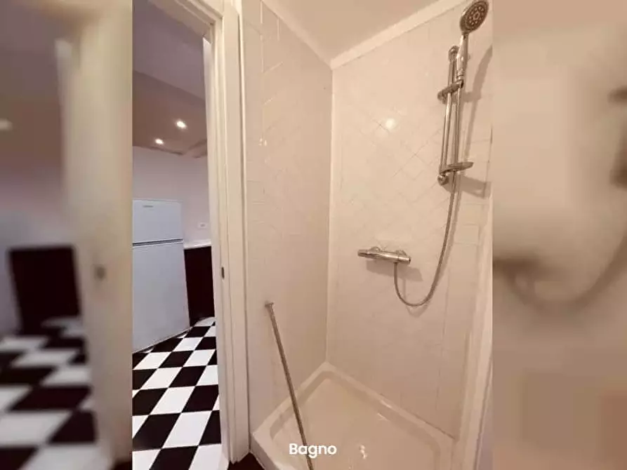 Immagine 9 di Appartamento in affitto  in Via Privata Chioggia9 a Milano