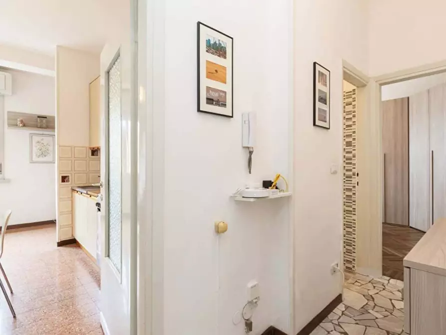 Immagine 15 di Appartamento in affitto  in Via Giambellino40 a Milano