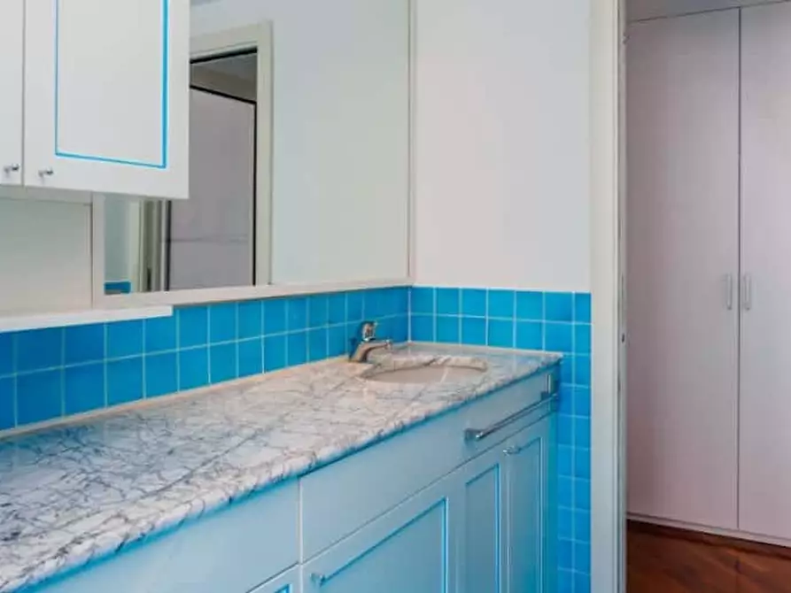 Immagine 13 di Appartamento in affitto  in Via Cenisio57 a Milano