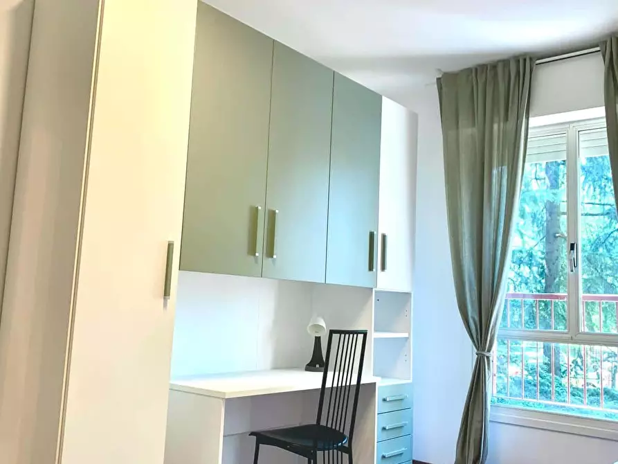 Immagine 3 di Camera in affitto  in Viale Ca' Granda29 a Milano