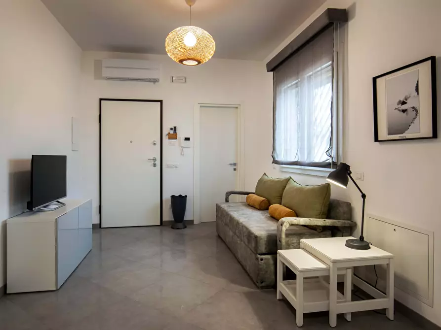 Immagine 5 di Appartamento in affitto  in Via Prenestina1092 a Roma