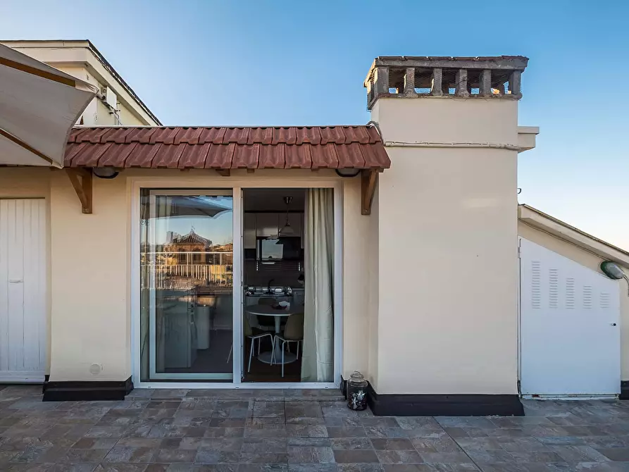 Immagine 2 di Appartamento in affitto  in Via San Felice78 a Bologna