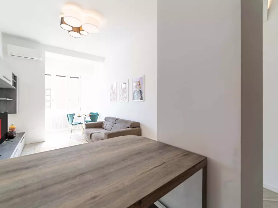 Immagine 5 di Appartamento in affitto  in Via Tonale5 a Milano