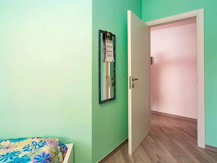 Immagine 10 di Camera in affitto  in Via Bordighera12 a Milano