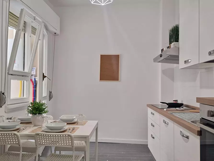 Immagine 6 di Camera in affitto  in Lungotevere di Pietra Papa61 a Roma