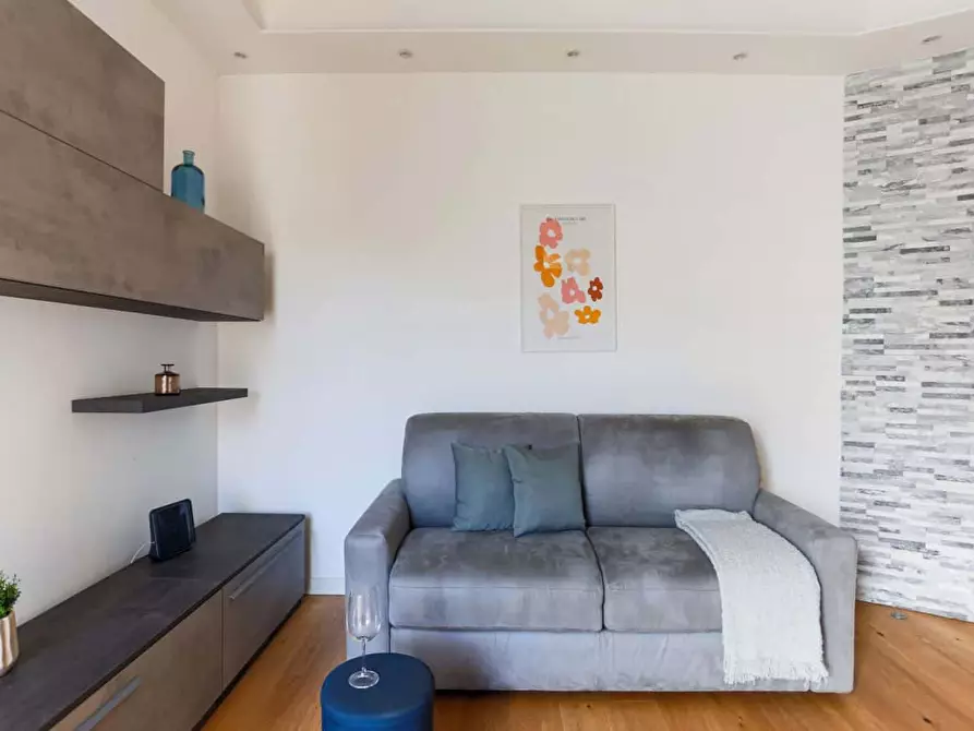 Immagine 2 di Appartamento in affitto  in Via Giovanni Battista Pergolesi a Milano