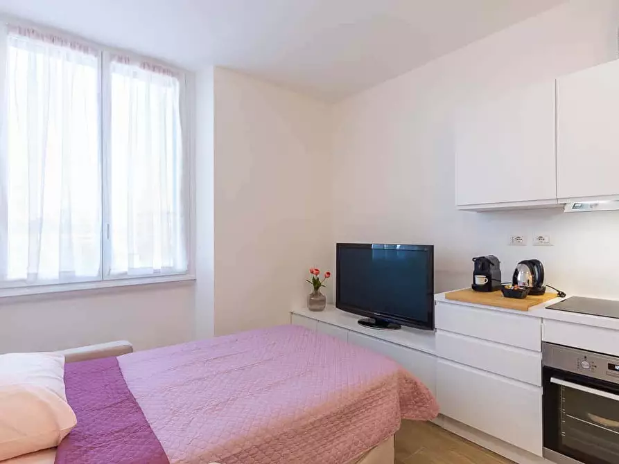 Immagine 23 di Appartamento in affitto  in Viale Nazario Sauro5 a Milano