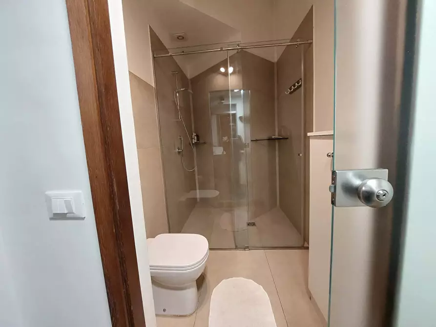 Immagine 30 di Appartamento in affitto  in Via Cappuccio3 a Milano