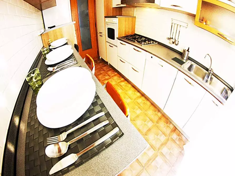 Immagine 6 di Camera in affitto  in Via Francesco Nava27 a Milano