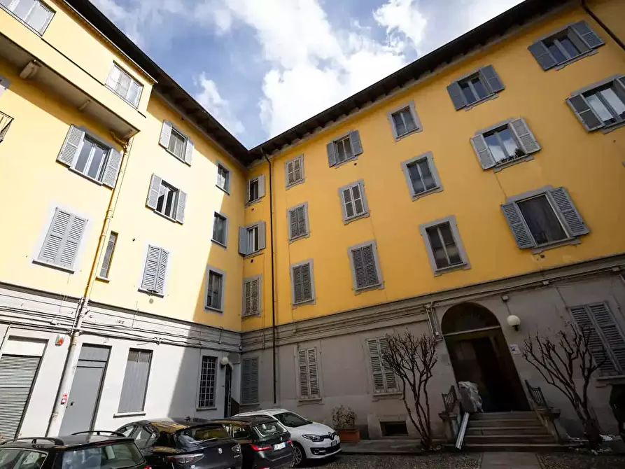 Immagine 16 di Appartamento in affitto  in Via Copernico8 a Milano