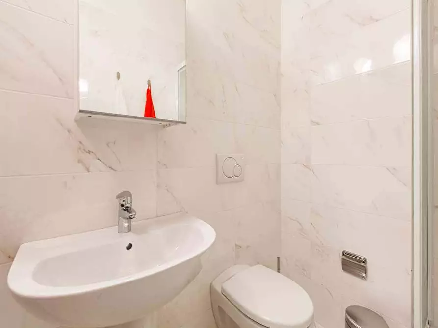 Immagine 26 di Camera in affitto  in Via Privata S. Martiniano1 a Milano