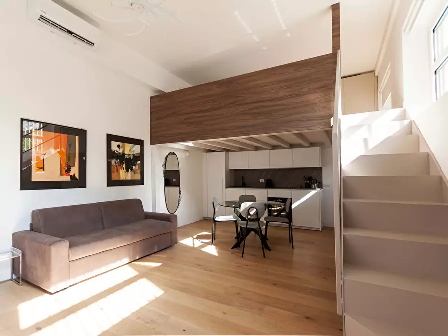 Immagine 2 di Appartamento in affitto  in Via Nino Bixio33 a Milano