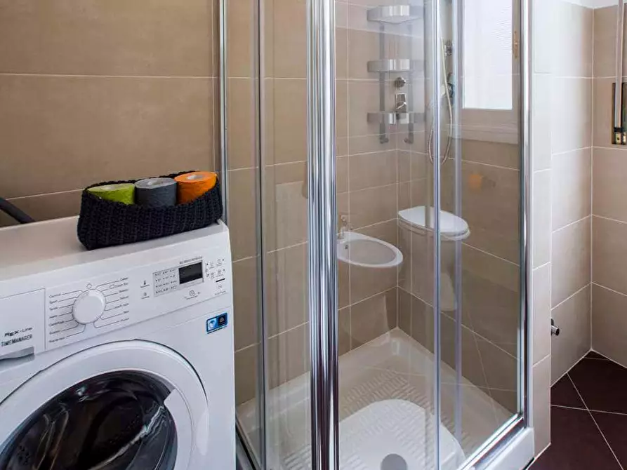 Immagine 5 di Camera in affitto  in Via Raffaello Bertieri1 a Milano