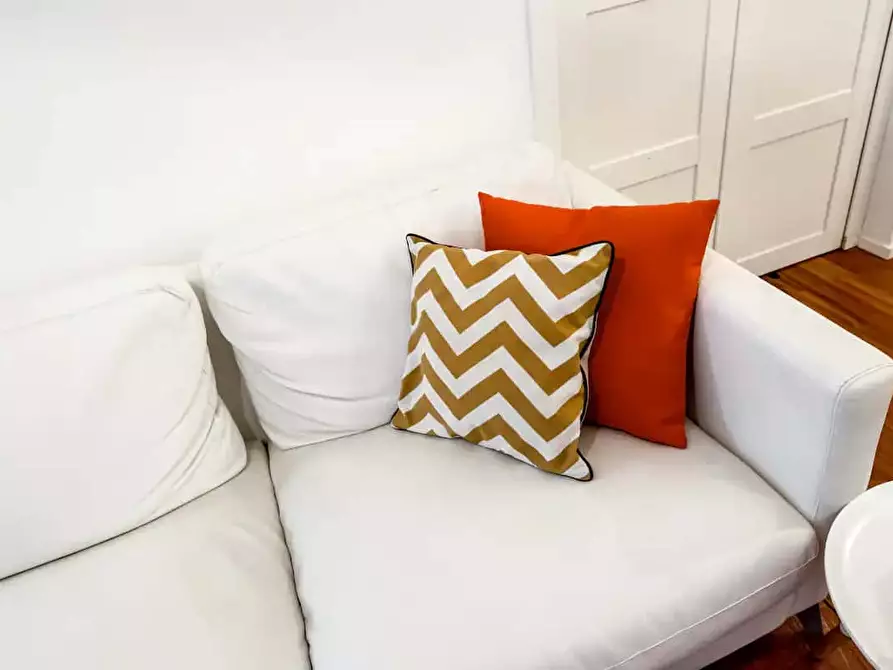 Immagine 54 di Appartamento in affitto  in Via Luigi Canonica1 a Milano