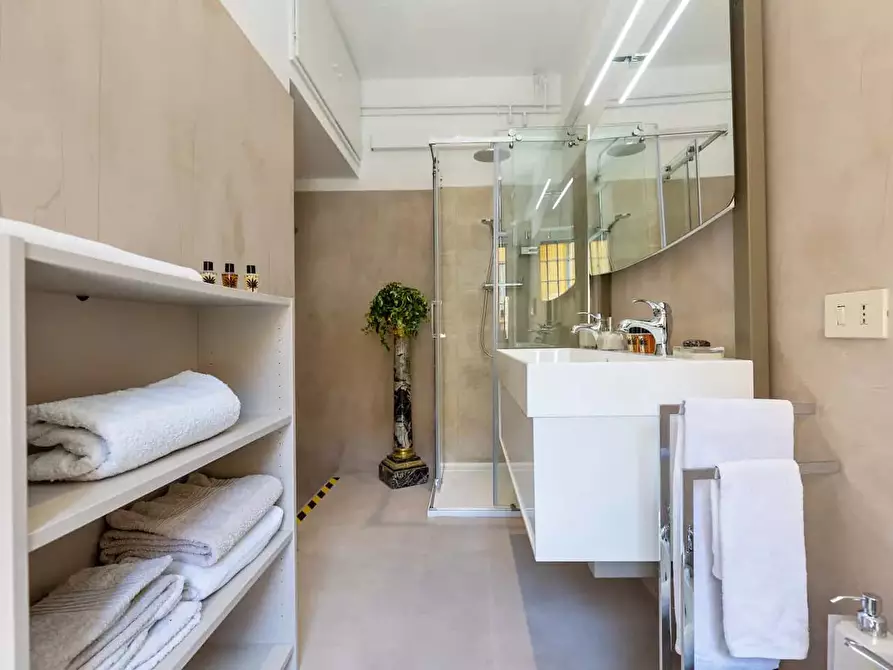 Immagine 25 di Appartamento in affitto  in Via di San Sebastianello9 a Roma