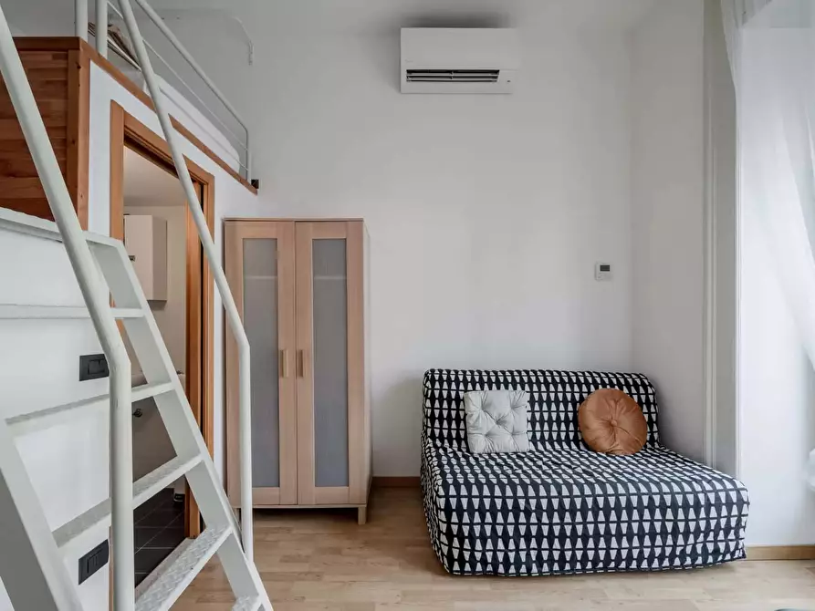 Immagine 5 di Appartamento in affitto  in Corso Magenta25 a Milano