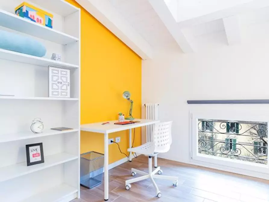 Immagine 7 di Camera in affitto  in Viale Alfredo Oriani26 a Bologna