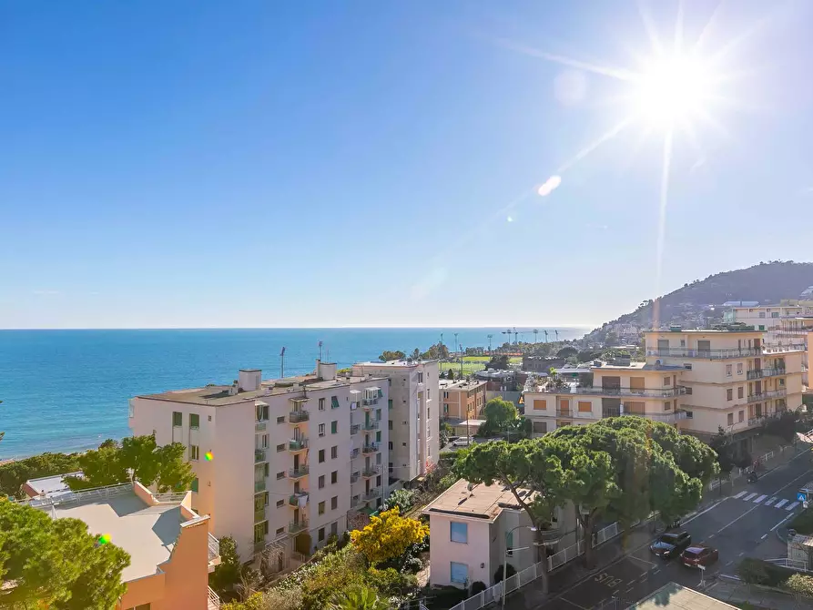 Immagine 2 di Appartamento in affitto  in Via Padre Semeria158 a San Remo