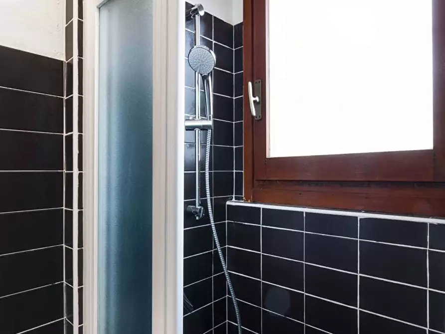 Immagine 18 di Camera in affitto  in Via Adele Martignoni2 a Milano