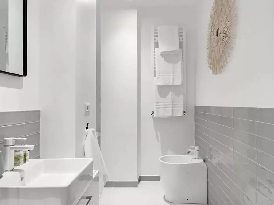 Immagine 10 di Appartamento in affitto  in Via Felice Casati24 a Milano