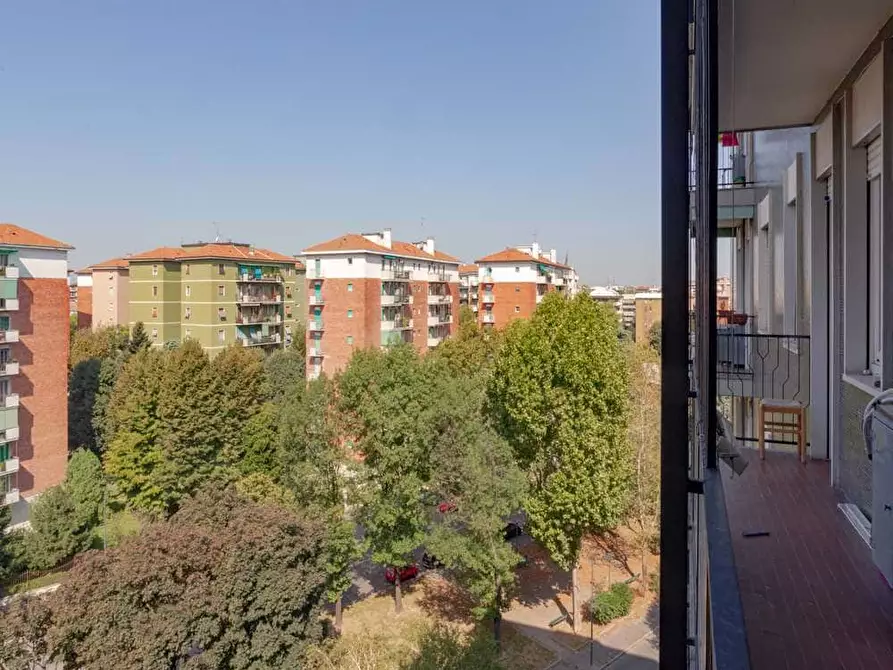 Immagine 35 di Camera in affitto  in Viale San Gimignano4 a Milano