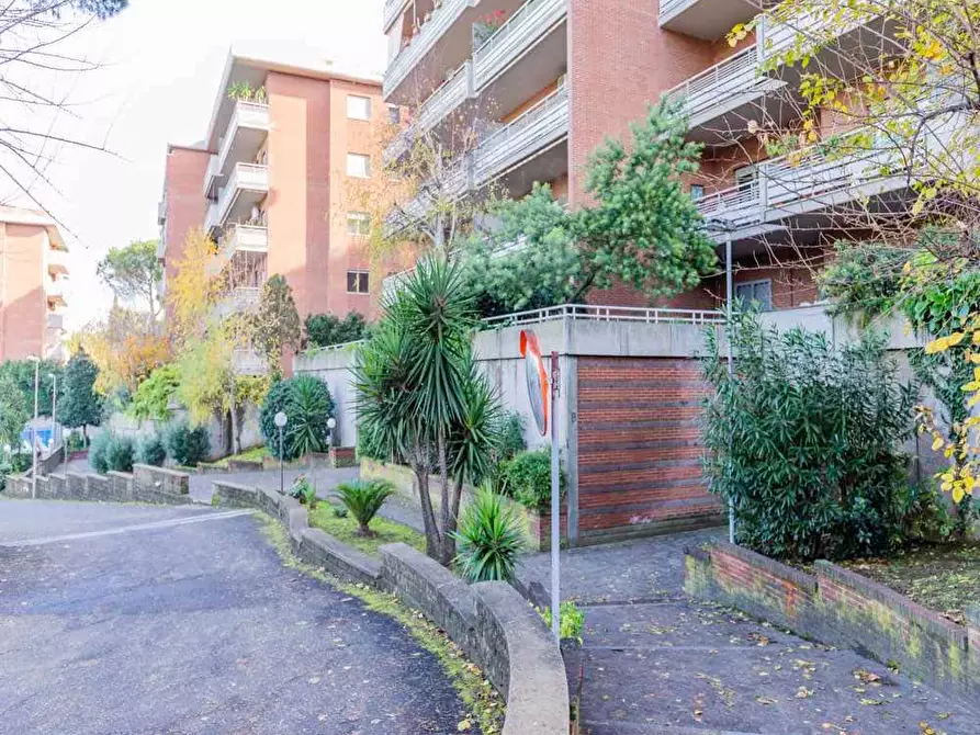 Immagine 7 di Camera in affitto  in Via Fiume delle Perle146 a Roma