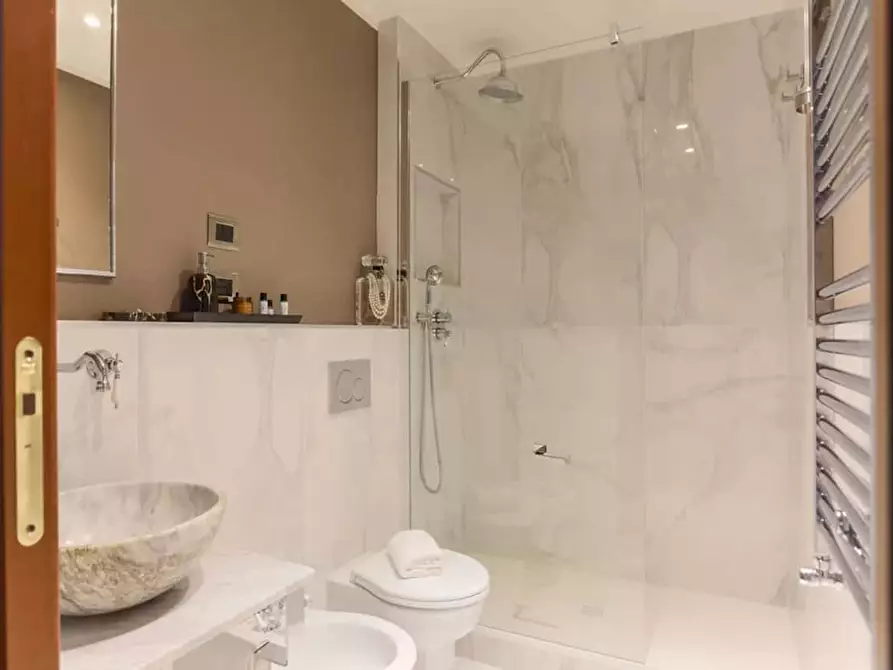 Immagine 8 di Appartamento in affitto  in Via Marghera31 a Milano