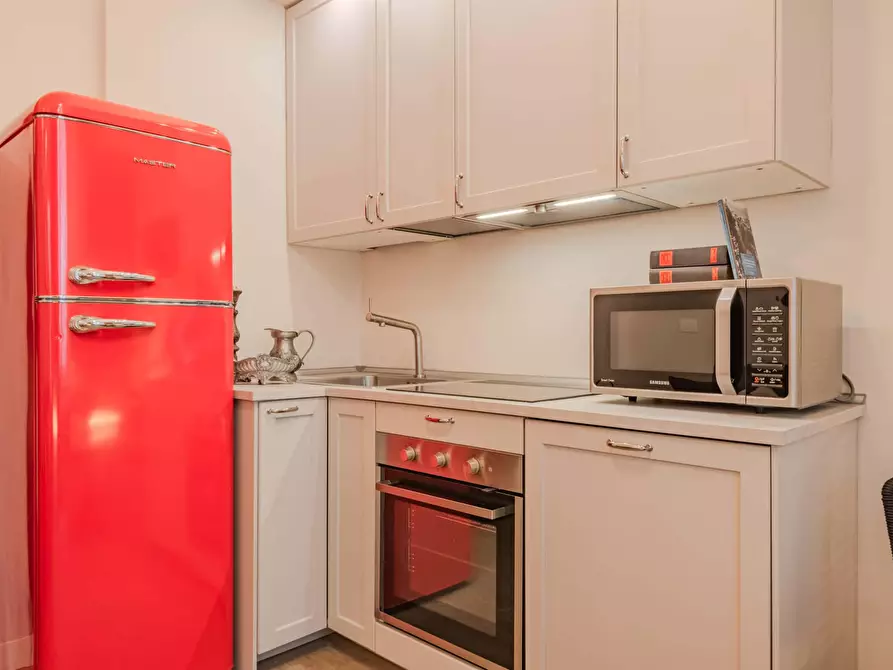 Immagine 6 di Appartamento in affitto  in Via Mac Mahon111 a Milano