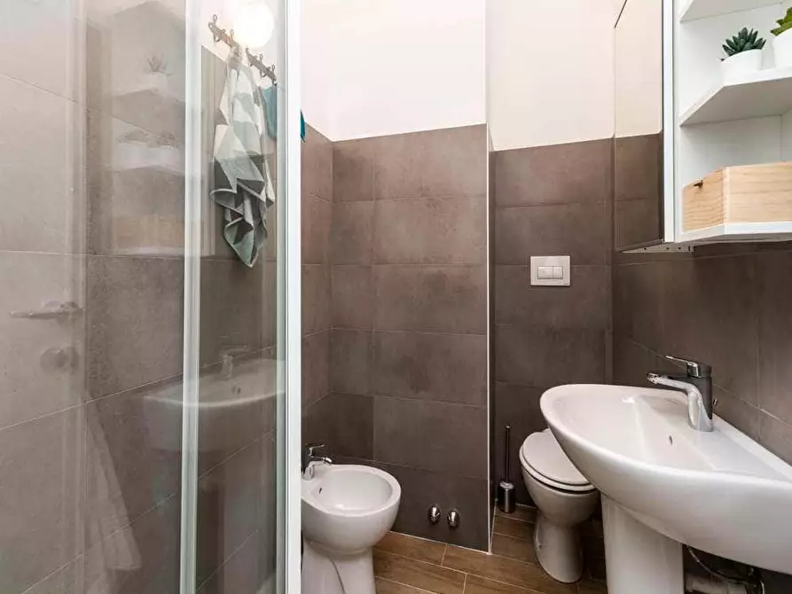 Immagine 28 di Camera in affitto  in Viale Beatrice D'Este4 a Milano