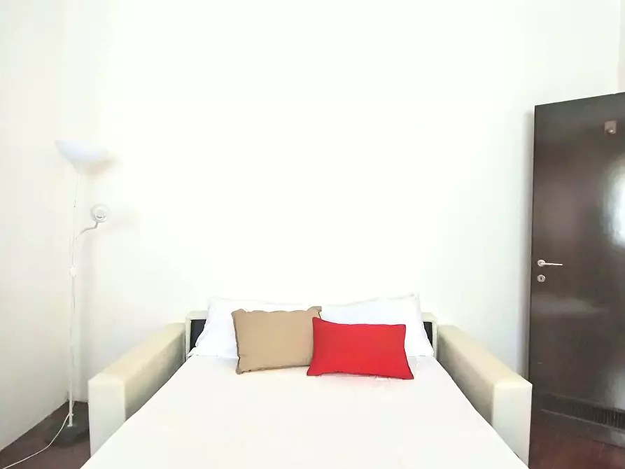 Immagine 2 di Appartamento in affitto  in Via Bullona a Milano