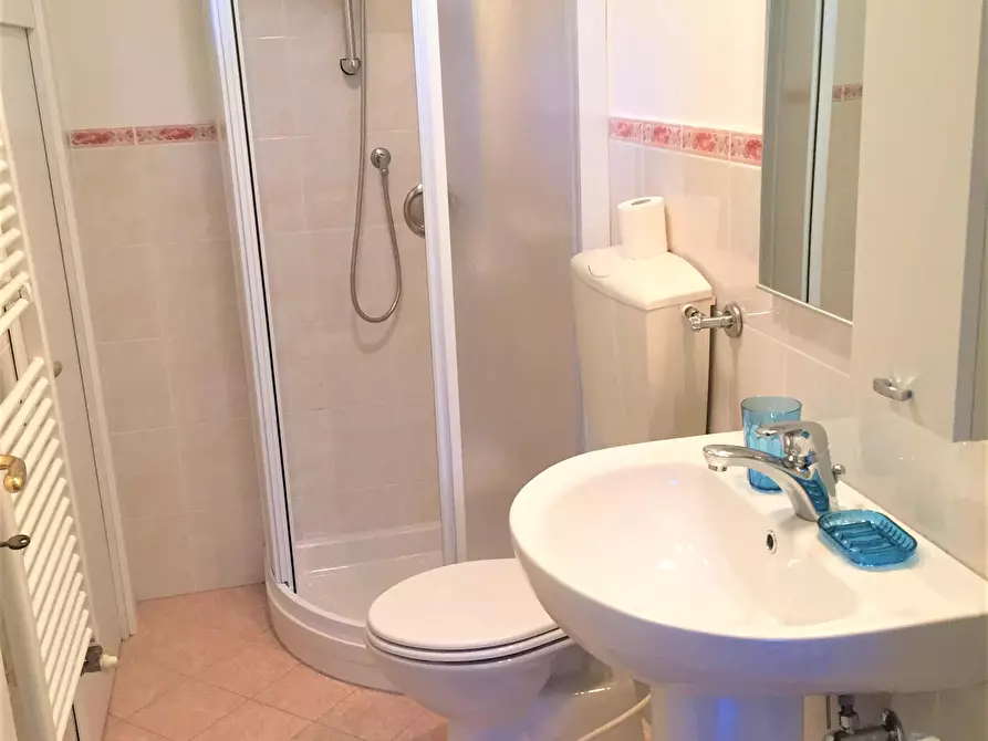 Immagine 3 di Camera in affitto  in Via Castelfidardo30 a Firenze